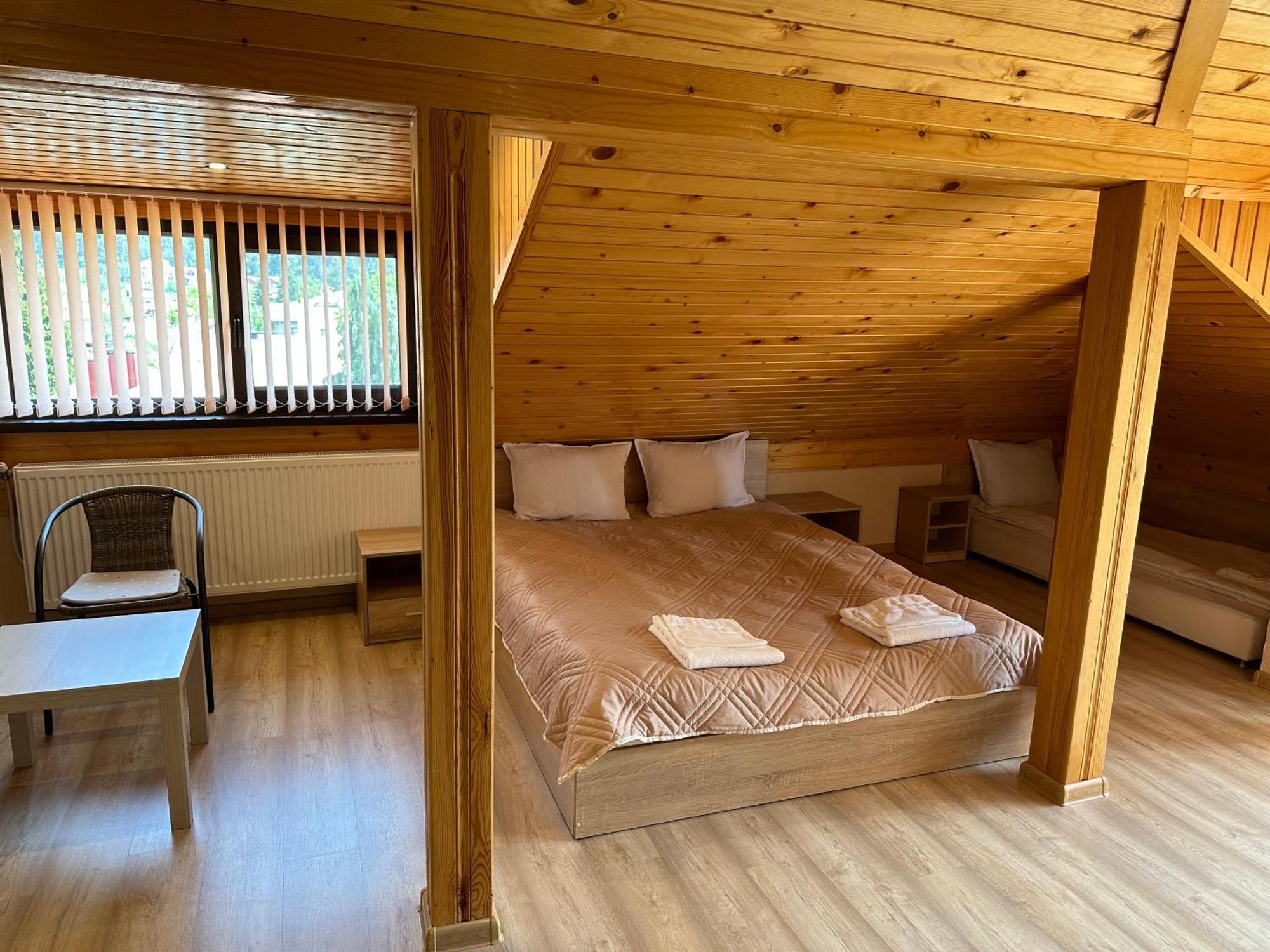 Advel Guest Hous Hotel Madzhare ภายนอก รูปภาพ