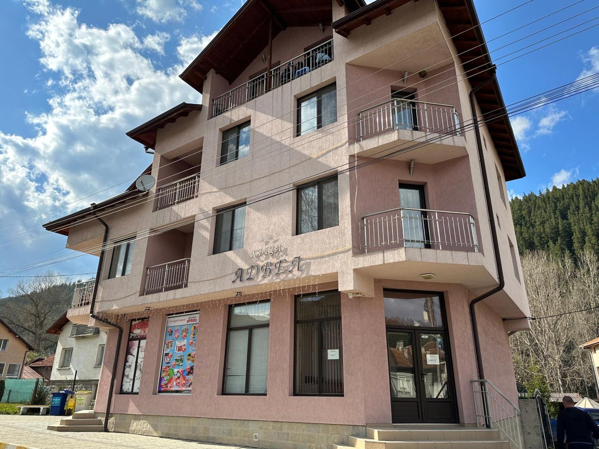 Advel Guest Hous Hotel Madzhare ภายนอก รูปภาพ
